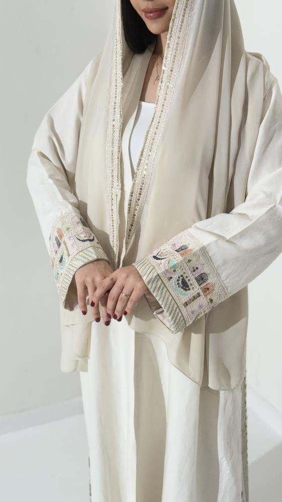 عباية سُدى