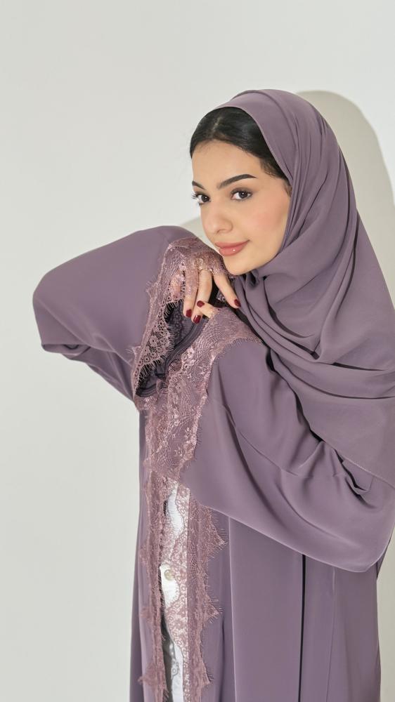 عباية أرجوان
