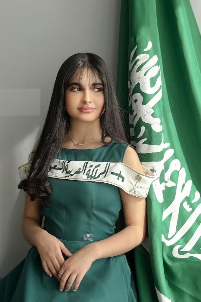 فستان اليوم الوطني