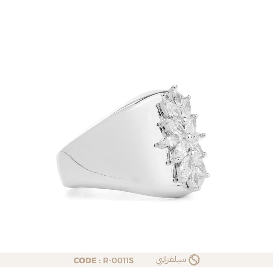 خاتم مرصع بفصوص كريستال فضة عيار 925 مطلي روديوم (R-0011S)