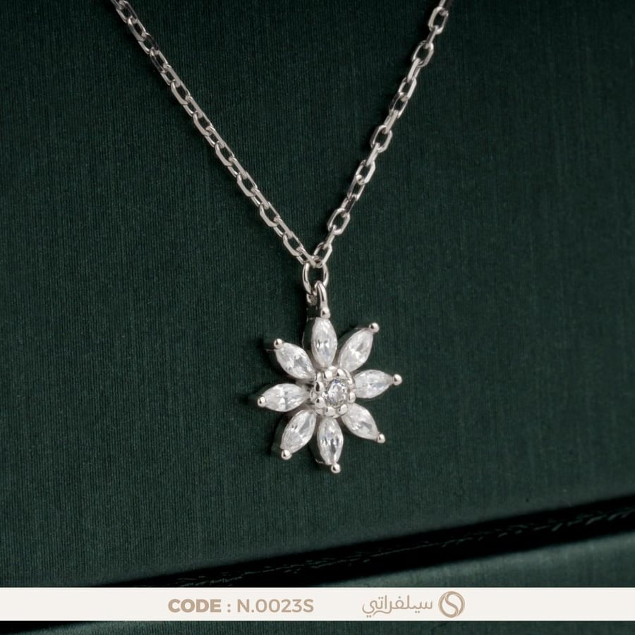 قلادة الزهرة مرصعة بالزركون فضة عيار 925 مطلية روديوم (N-0023S)