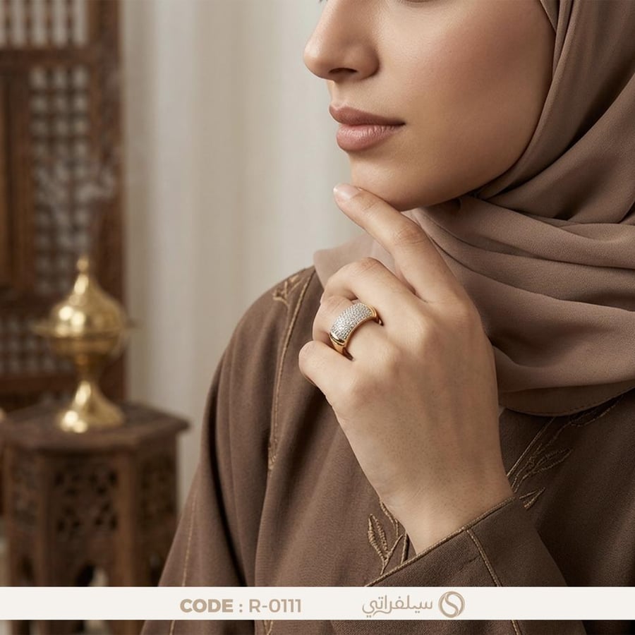 خاتم عريض فضة عيار 925 مرصع بالزركون مطلي بالروديوم وماء الذهب (R-0111)