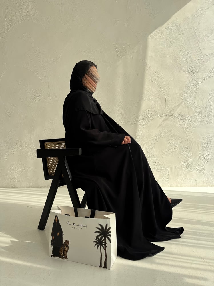 عباية بليزر