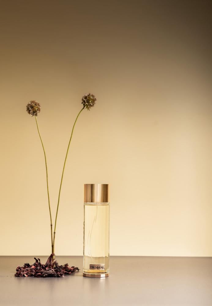 عطر الرئيس مشاعر
