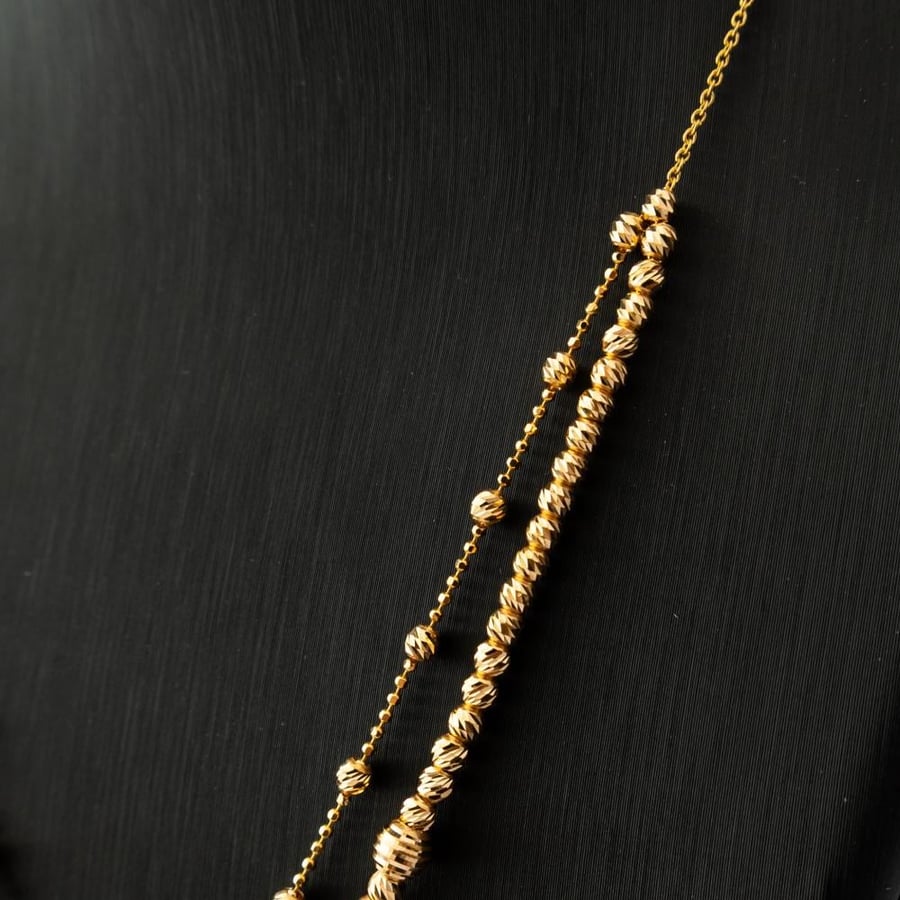 عقد ذهب عيار 21