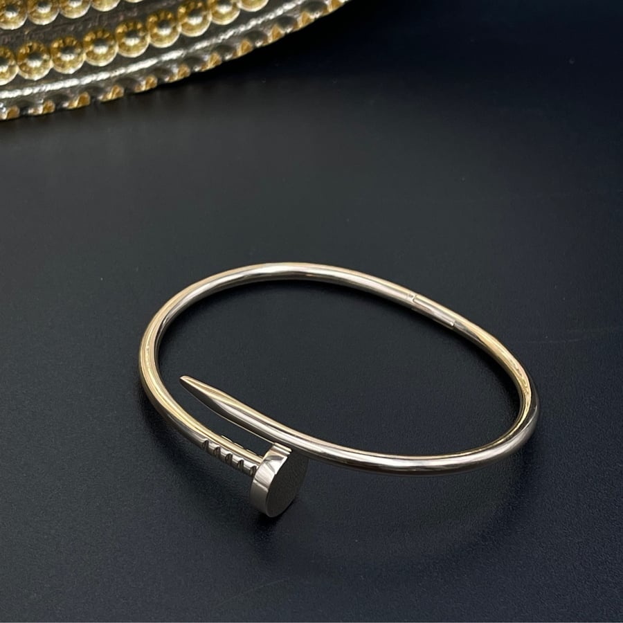 Yellow gold bracelet, 18 karat, size 16