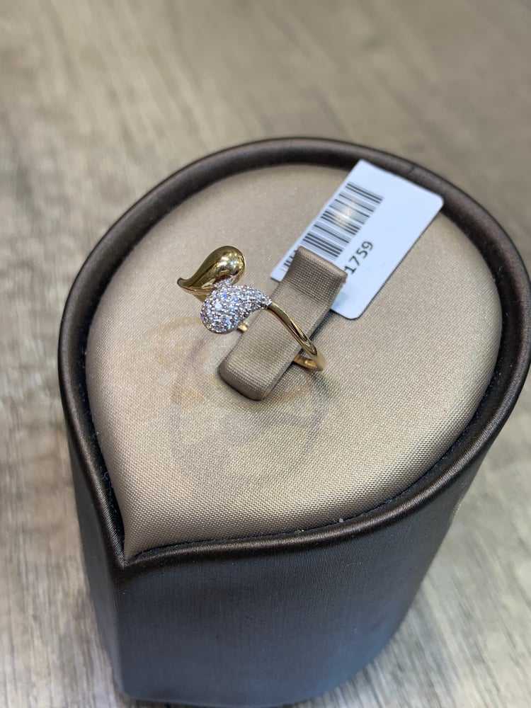 خاتم ذهب عيار18 R-1759 الوزن 0.90