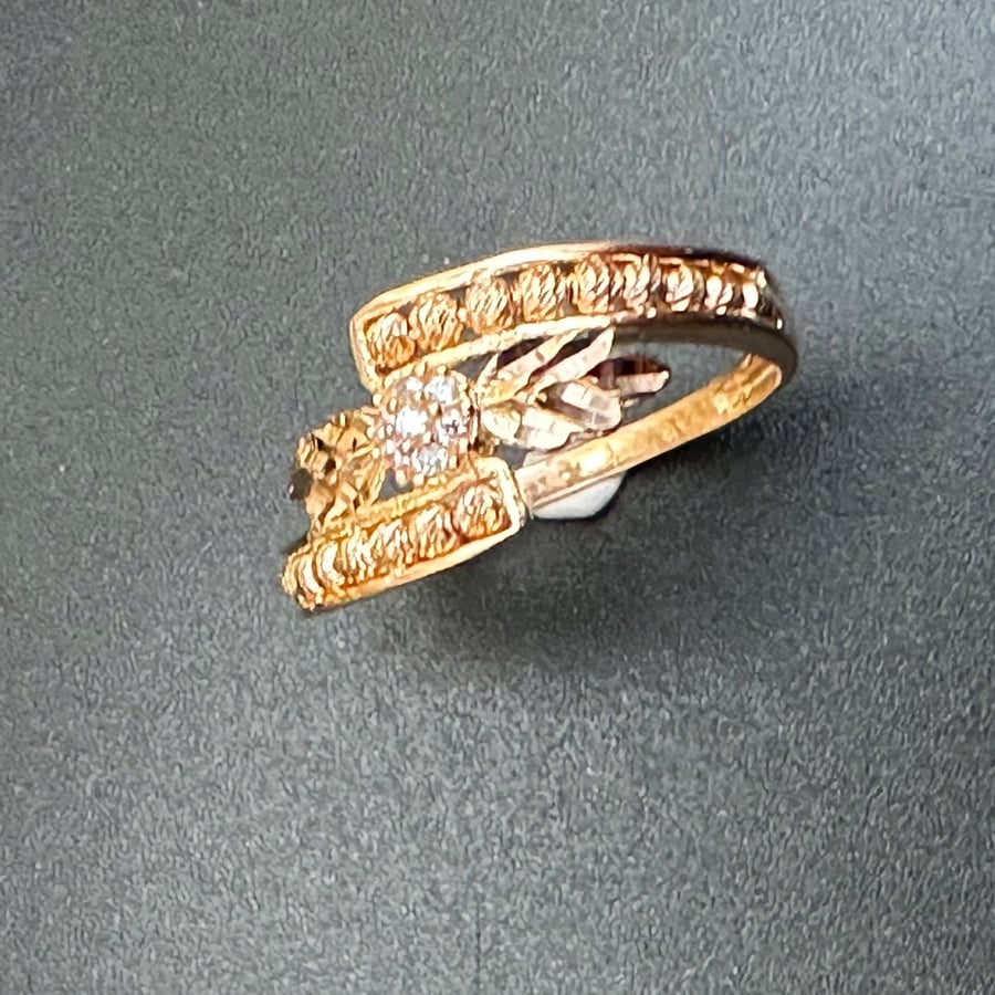 Yellow gold ring 21 karat