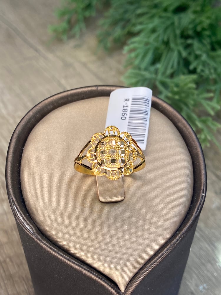 Gold ring 21 karat. R-1860