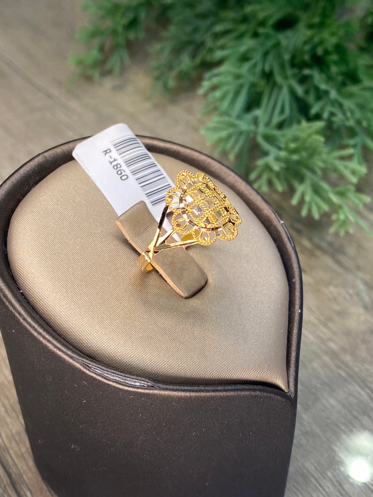 Gold ring 21 karat. R-1860