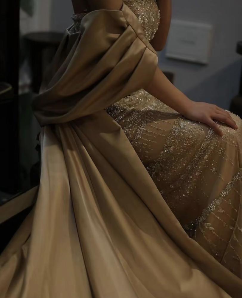 فستان سناء