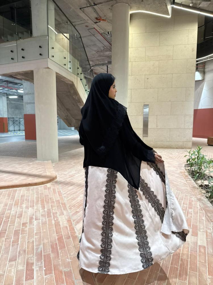 عباية سوار بيج