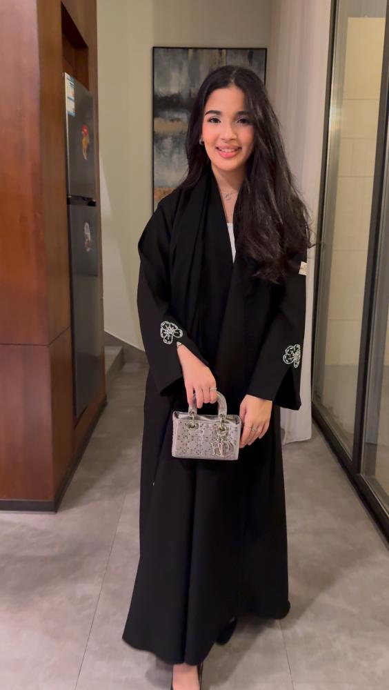 Important abaya