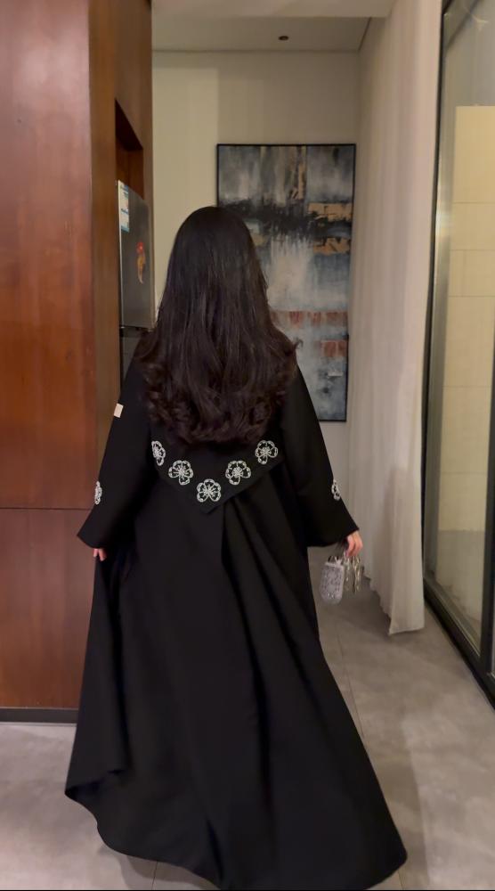 Important abaya