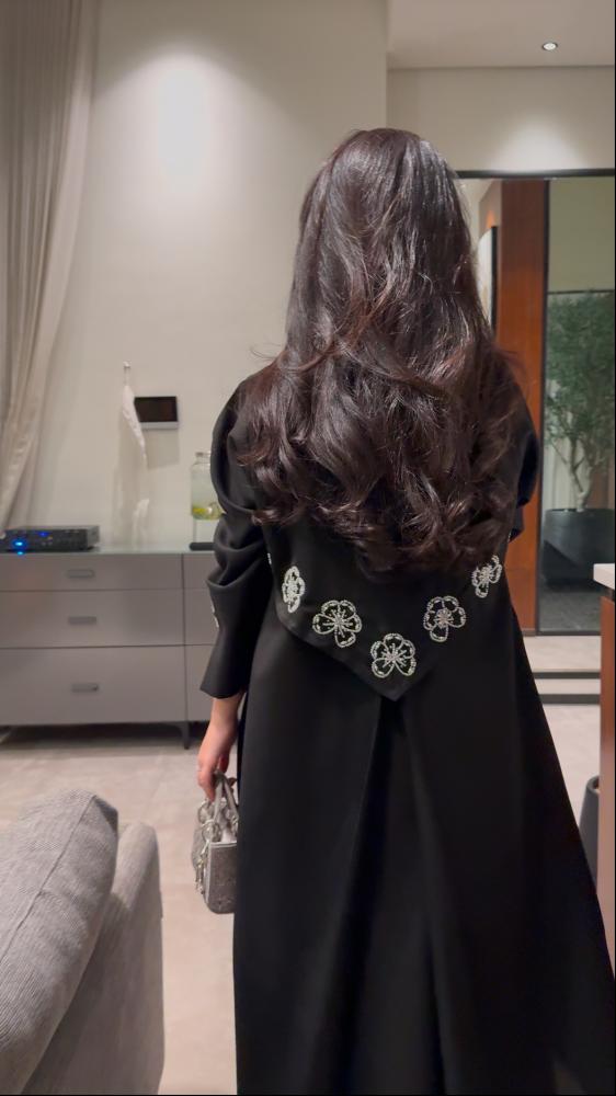 Important abaya