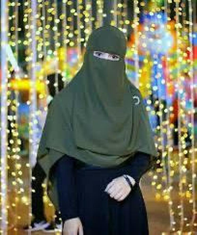 طقم خمار ماليزي ٢ قطعه - متعدد الالوان