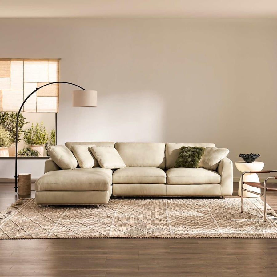 كنبة زاوية جلد صناعي - الكابيتال (Chaise Sectional جلد — يسار) - بيج فاتح