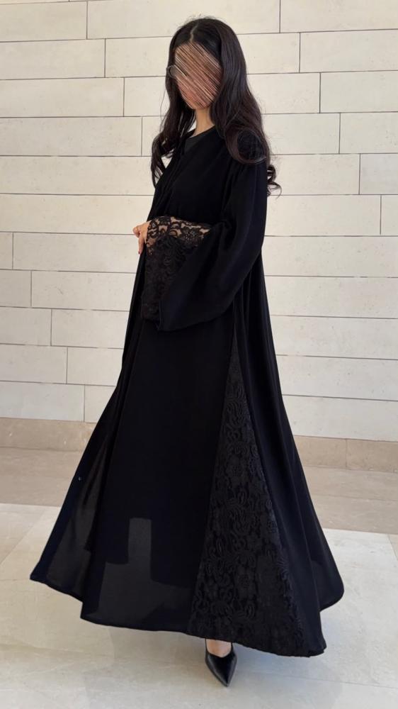 عباية سارة