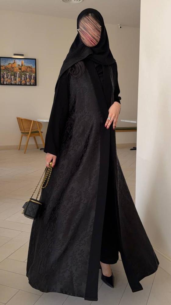عباية شادن