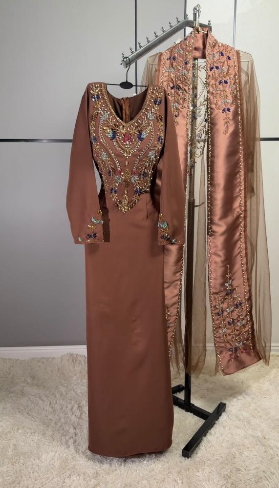 فستان  شيخه النسوان