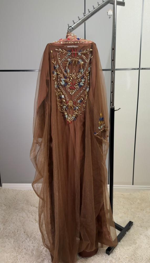فستان  شيخه النسوان