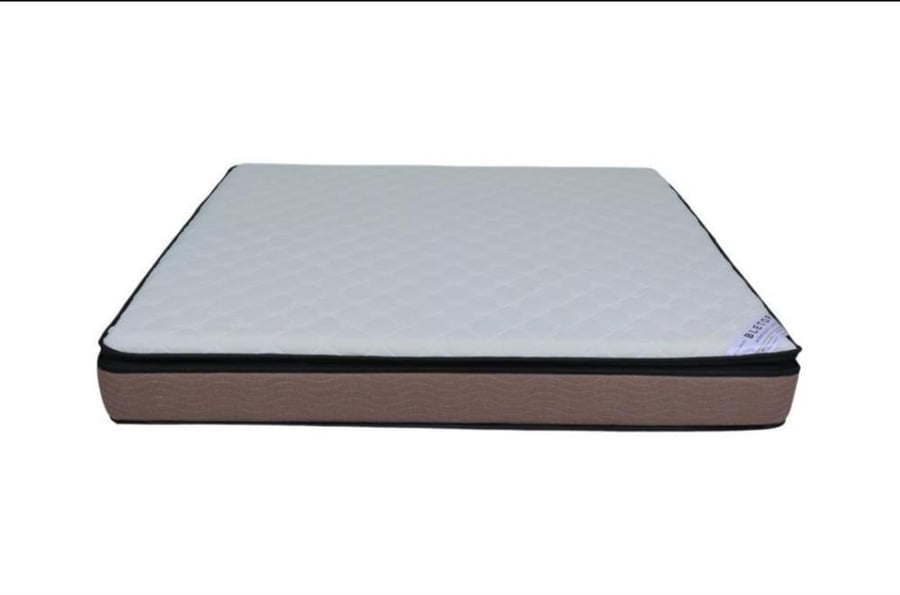 Mattress Bli Top with 7-year warranty, American technology, note: the product is shipped only within Riyadh