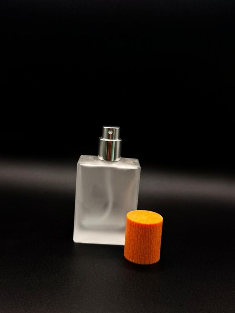 علب عطور زجاجية بخاخ فارغ موديل 3312