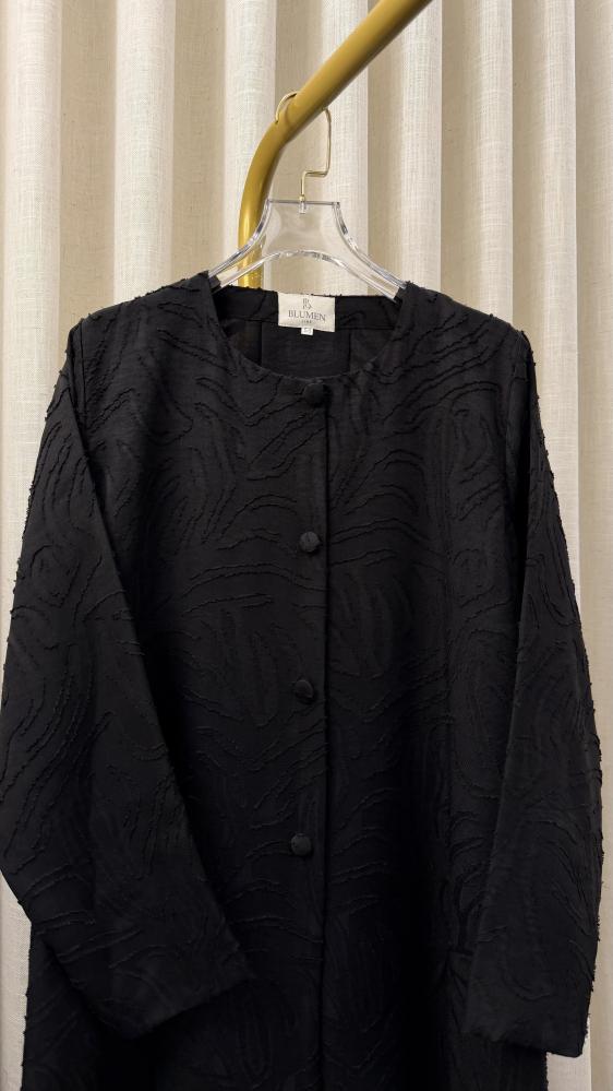 AB003