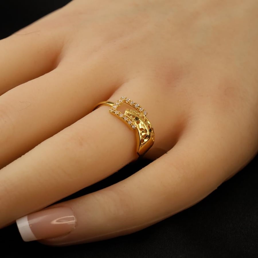 Gold ring size 16