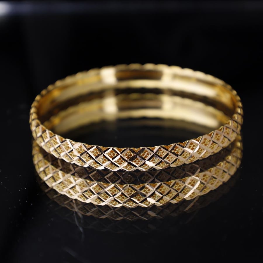 Kuwaiti earrings