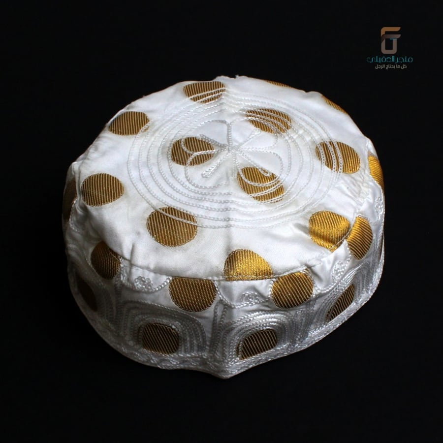 طاقية زري ذهبي