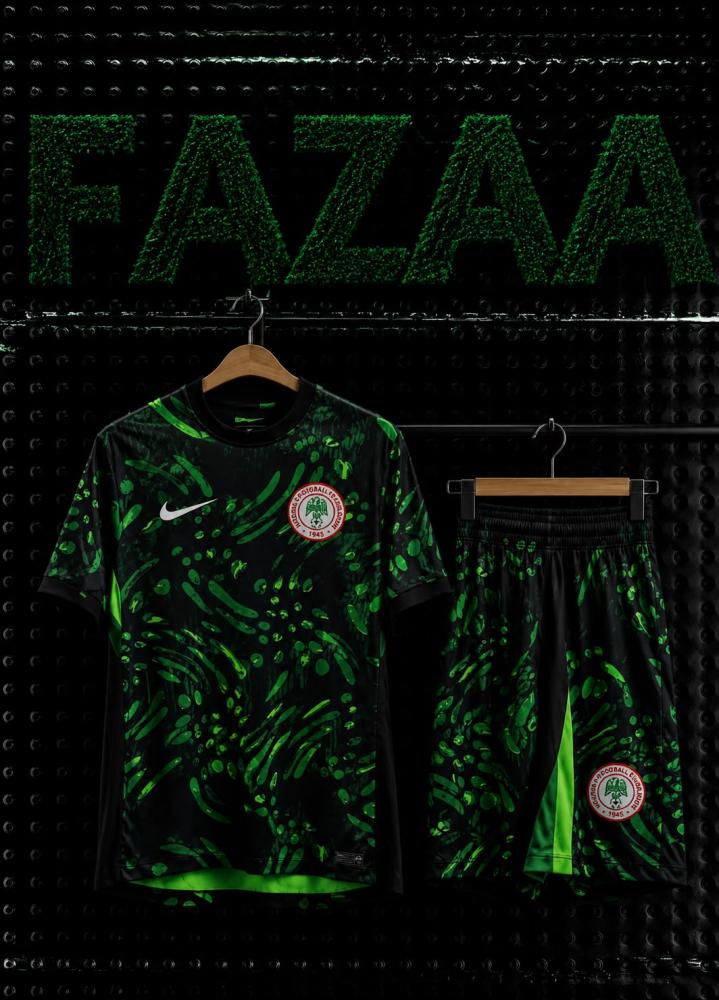 طقم نيجيريا الاساسي 2025/2026