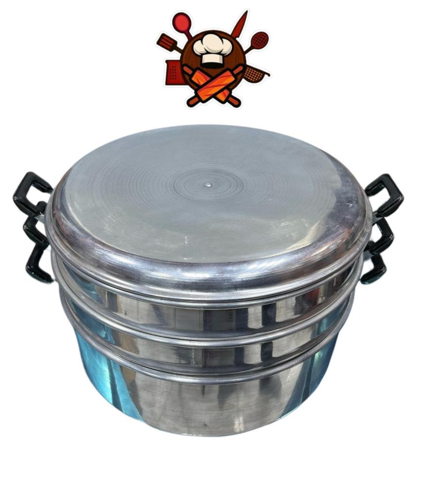 A pot with a 40 cm aluminum steam outlet
