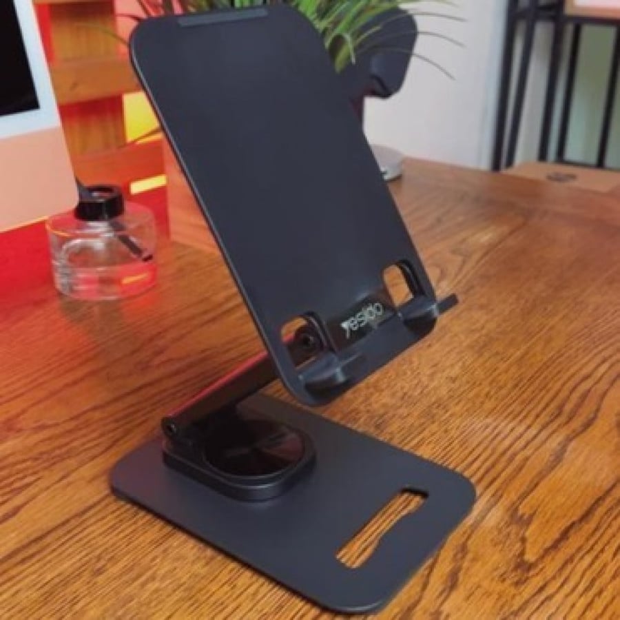 iPad stand from yesido c183