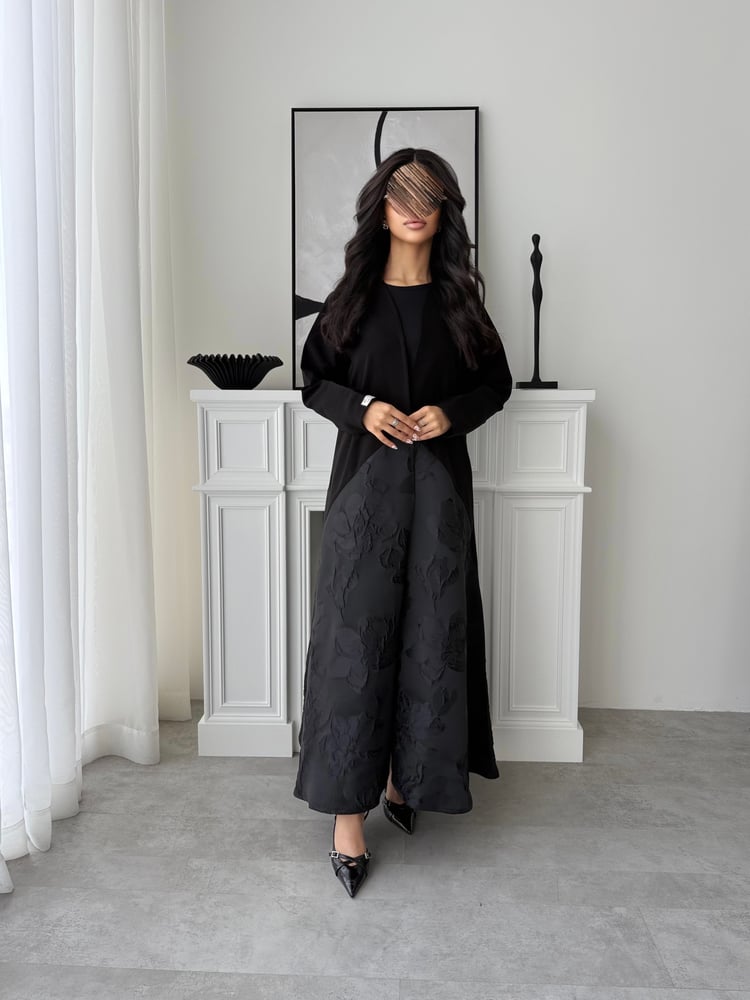 Bloom Abaya