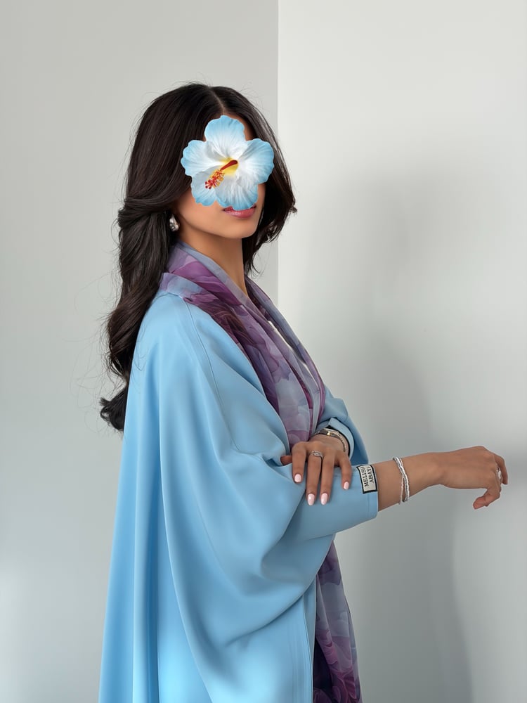 Polar Wind Abaya