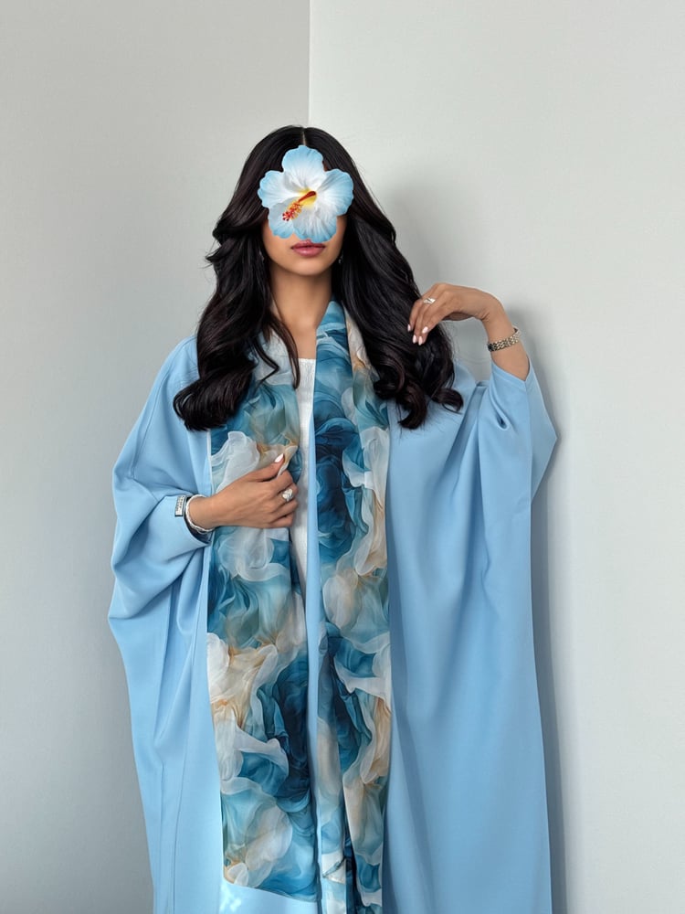 Polar Wind Abaya