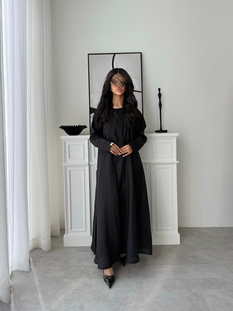 Aura Black Abaya
