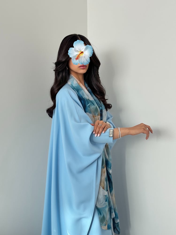 Polar Wind Abaya