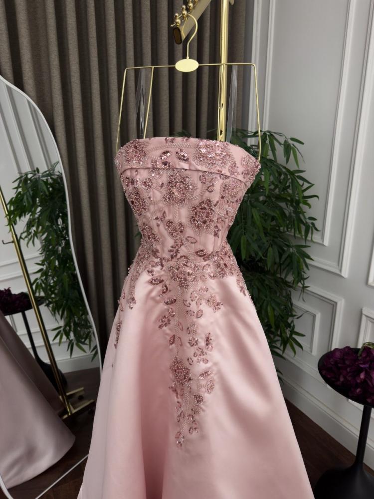 Elegant evening dress, Mikado, embroidered with beads, double flared
