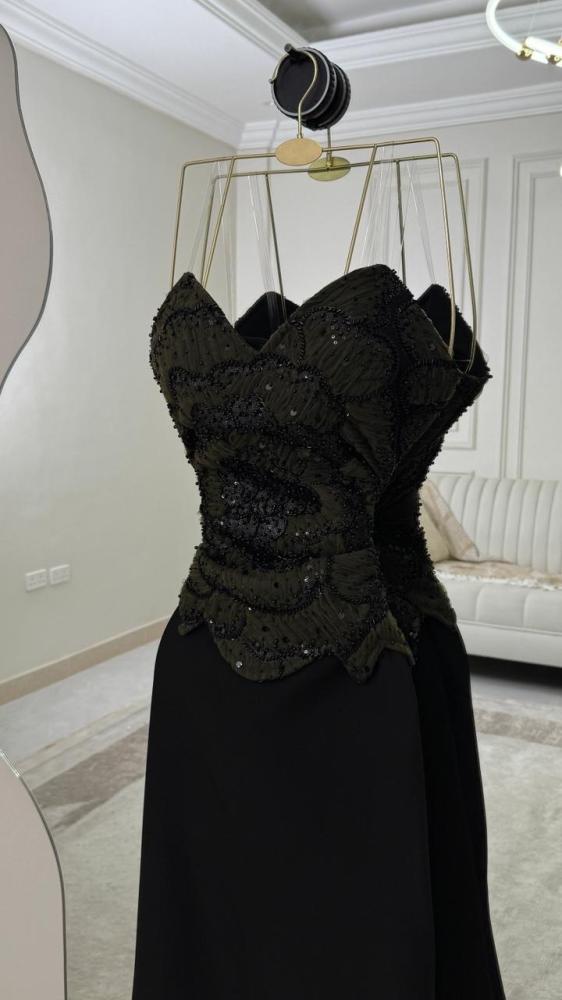 Fatima's dress