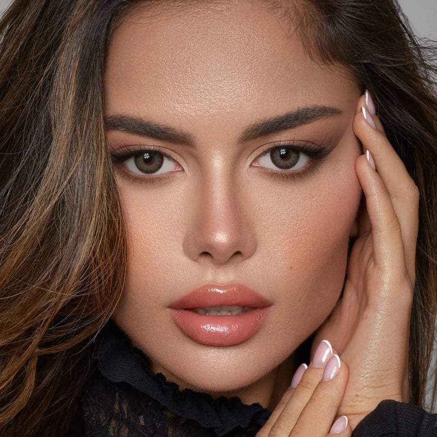 عدسات بيلا  ستار  اليومية