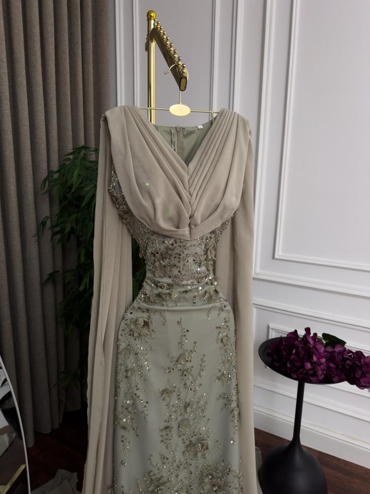 فستان رقم 8984