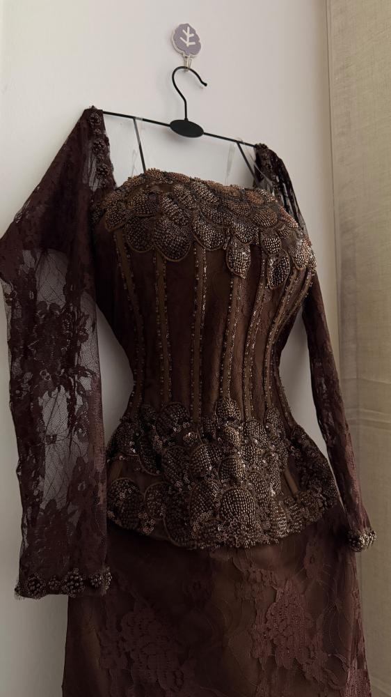 فستان شوكولا الملكي