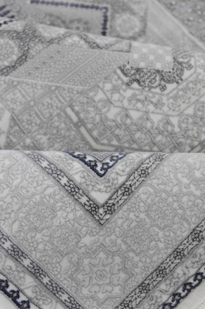 Arvin Carpets - Silver
