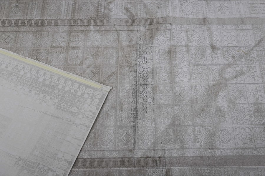 Tharaa Carpets - Combining Simplicity and Elegance