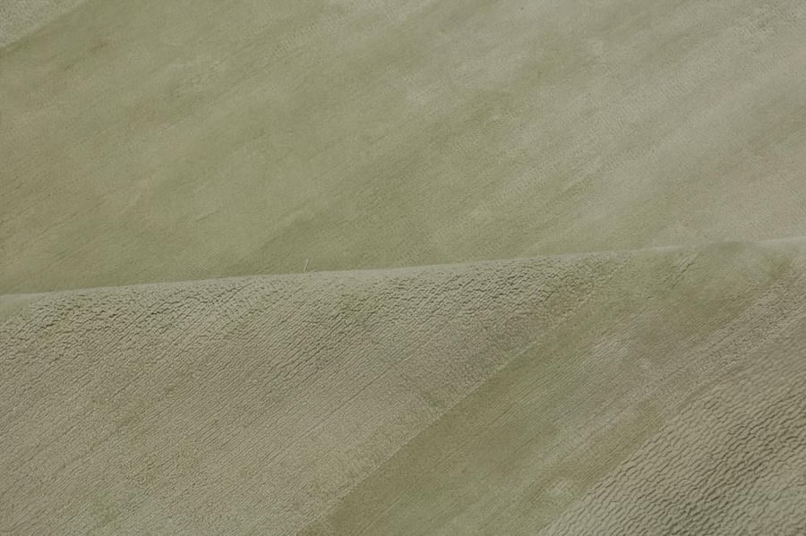 Handmade viscose rug - green
