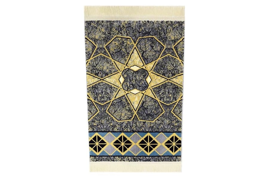 Prayer rug (Al-Rawdah)