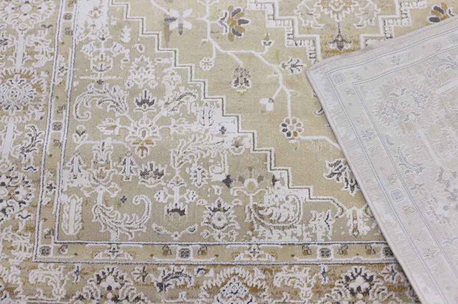 Ruby Carpet - Royal Heritage