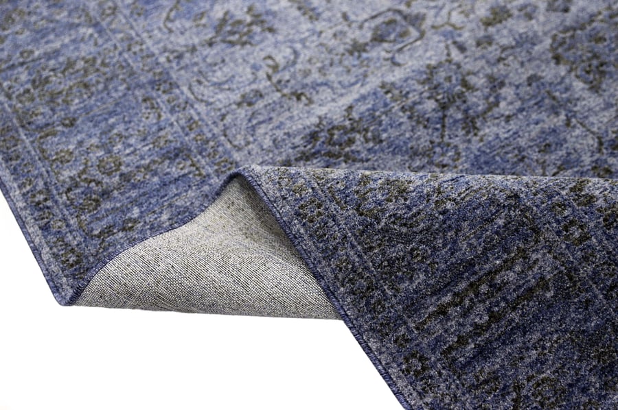 Reham - A luxurious rug with a modern design